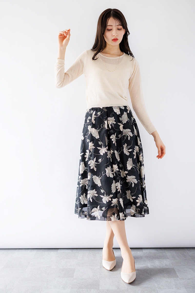 花柄タックフレアースカート