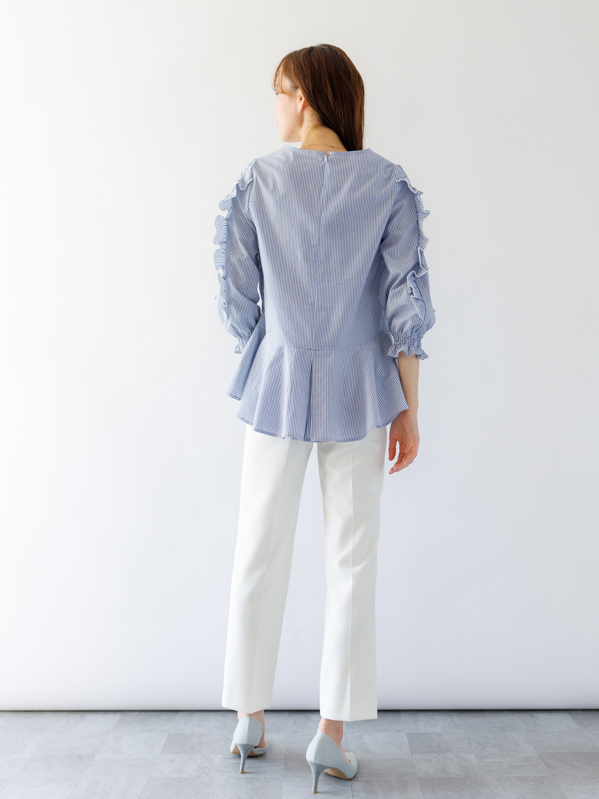 【60％OFF】袖たてフリルブラウス