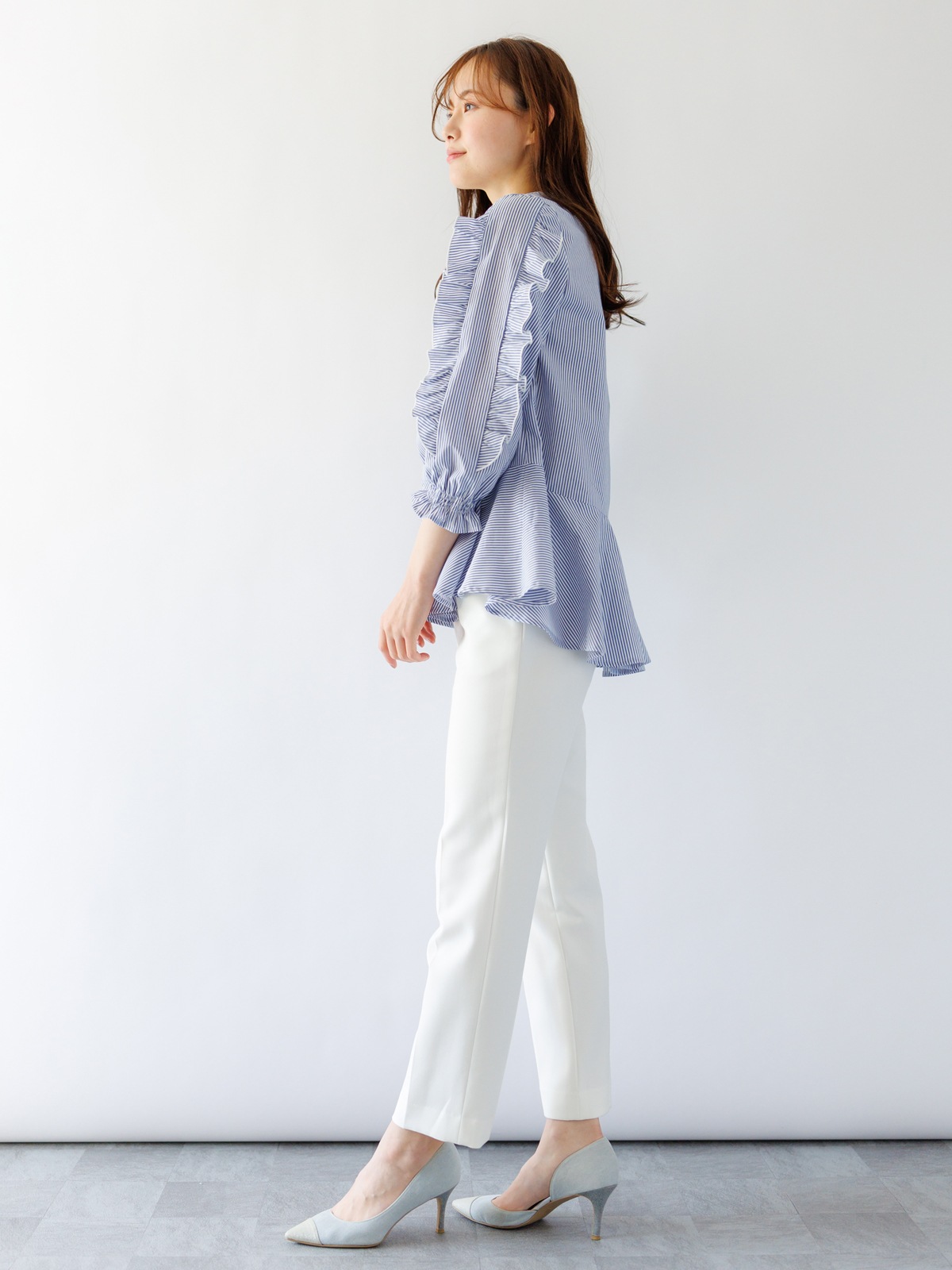 【60％OFF】袖たてフリルブラウス