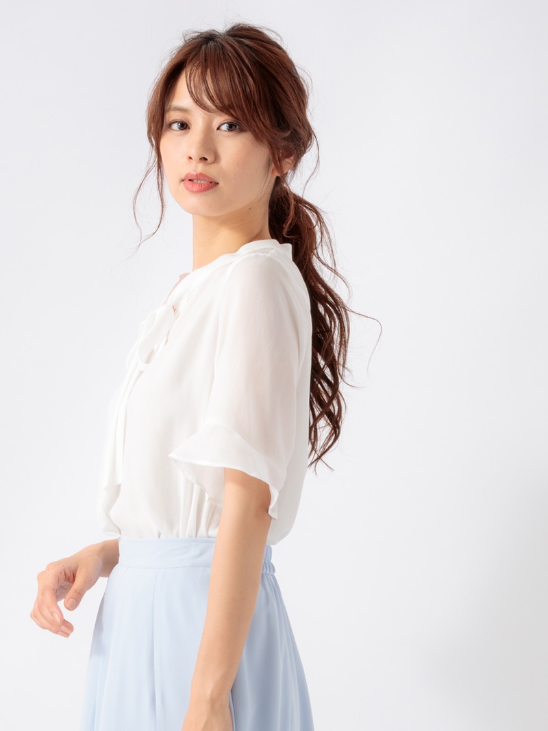 【60％OFF】デシンボウタイ半袖ブラウス