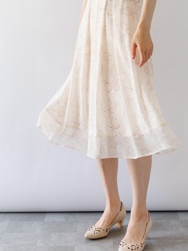 【2000円】花柄プリントタックスカート