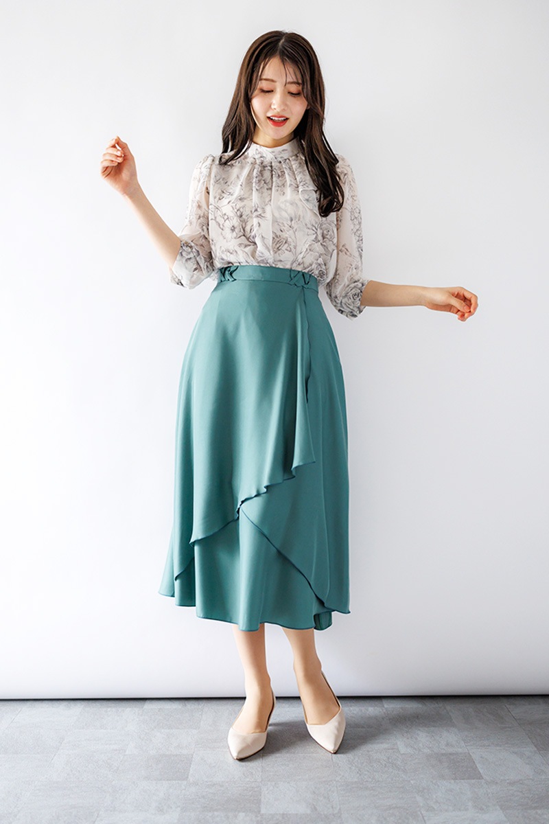＊20倍ポイント＊花柄立衿ラッフルブラウス