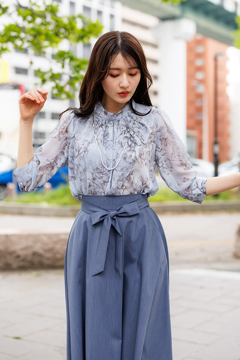 ＊20倍ポイント＊花柄立衿ラッフルブラウス