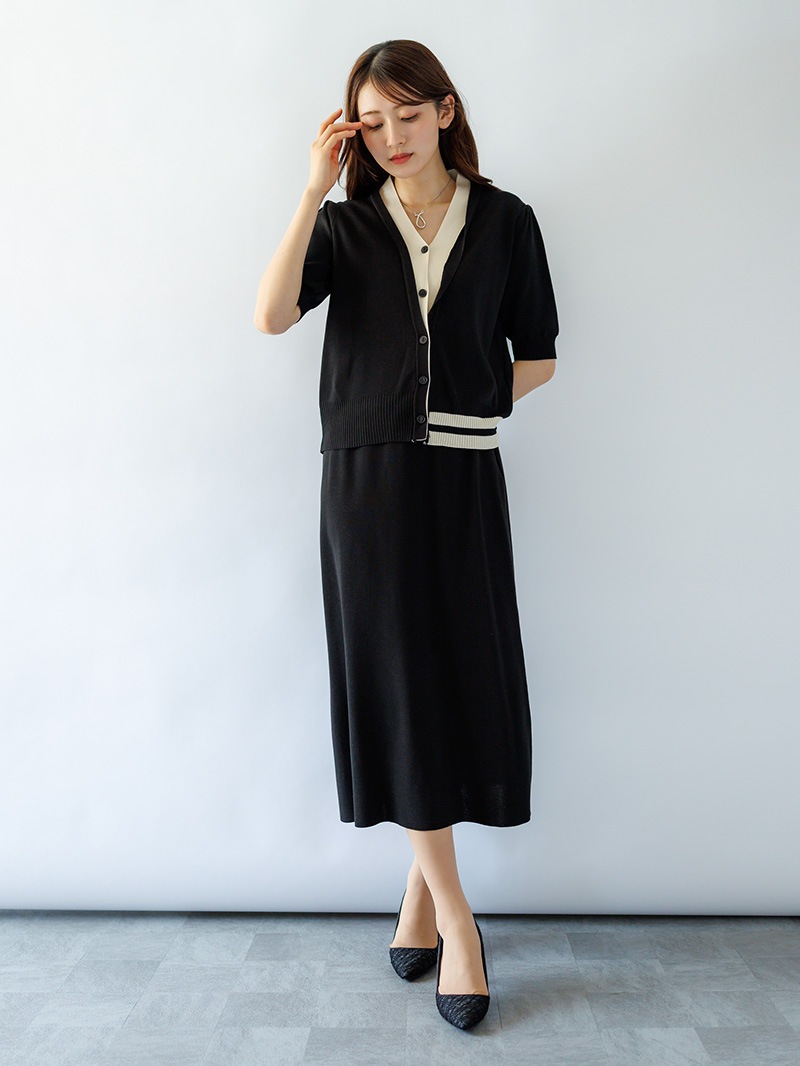 配色Vカーデ＆スカートセットアップ