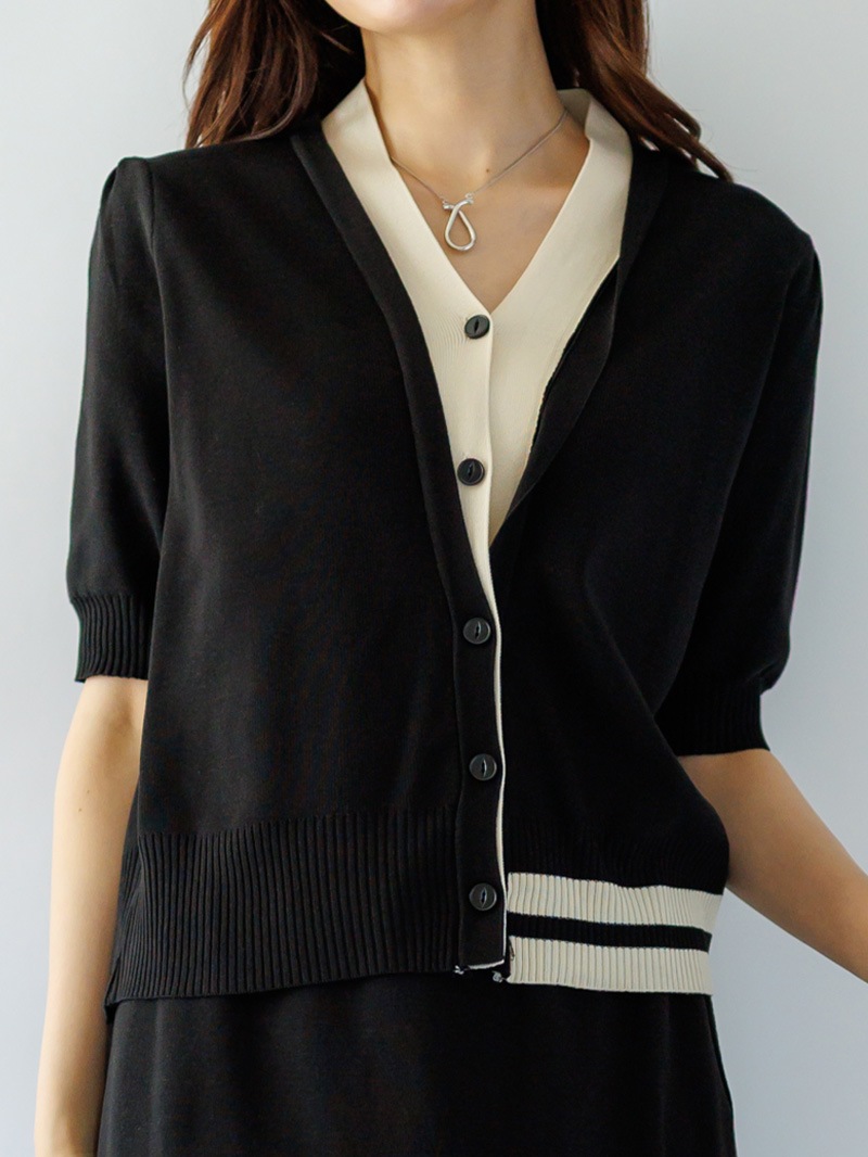 配色Vカーデ＆スカートセットアップ