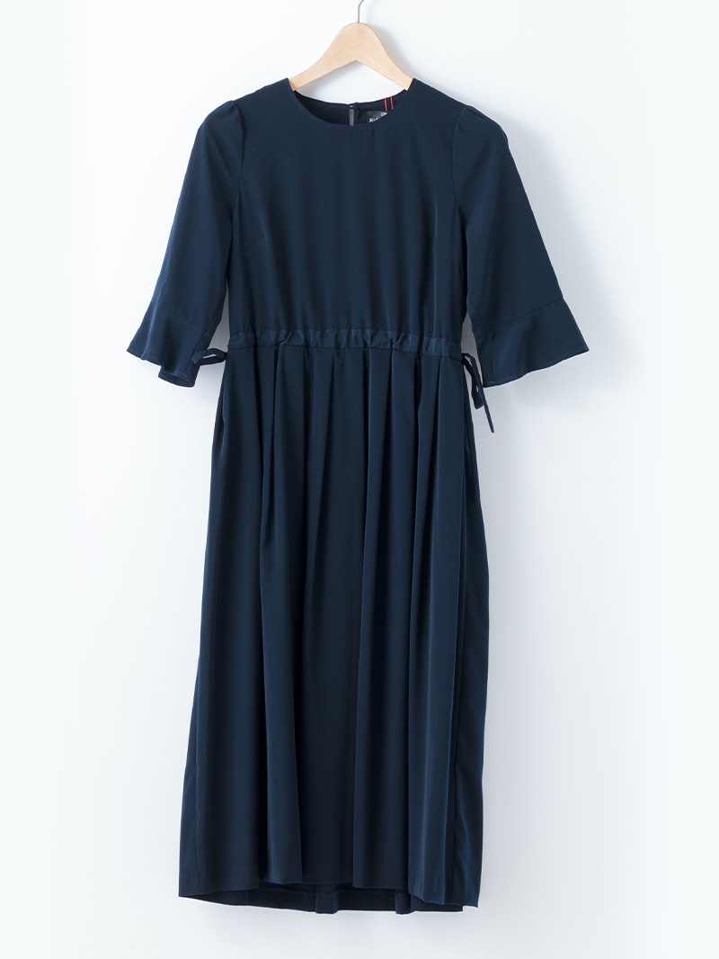 デシンドローストリングワンピース<秋コーデ>