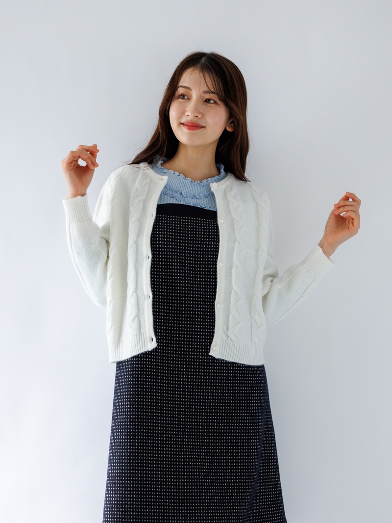 【50%OFF】5Gケーブル丸首カーディガン