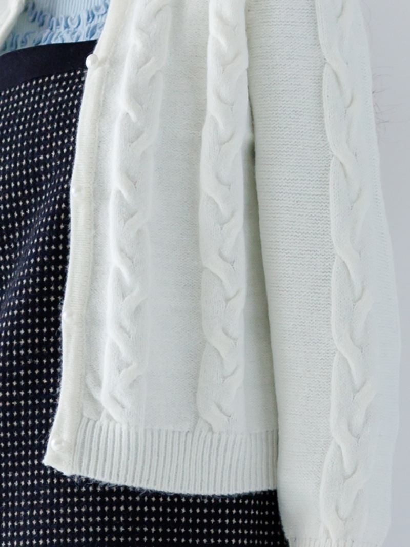 【50%OFF】5Gケーブル丸首カーディガン