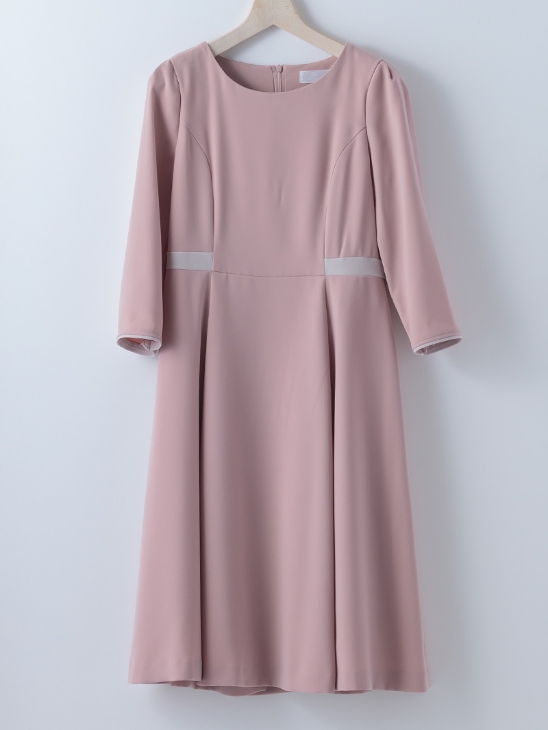 ｺﾝﾊﾟｸﾄﾀﾞﾌﾞﾙｻﾃﾝ配色ﾜﾝﾋﾟｰｽ＜秋コーデ＞