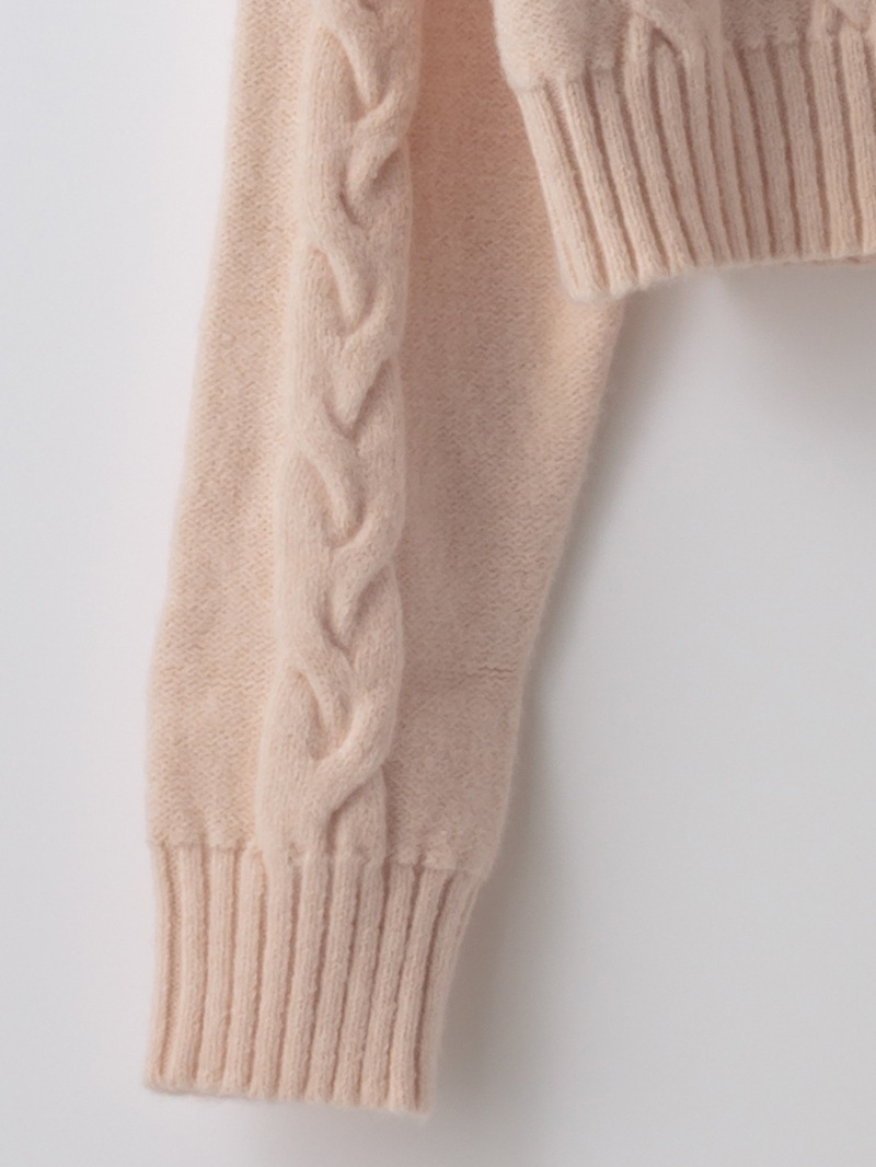 5Gハイネックケーブルショート丈ニット＜アウトレット均一価格＞