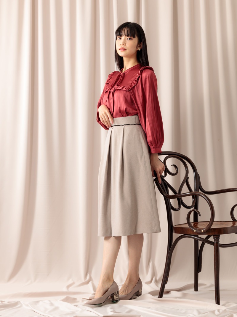 サテンビブディティールビッグスリーブブラウス＜アウトレット均一価格＞