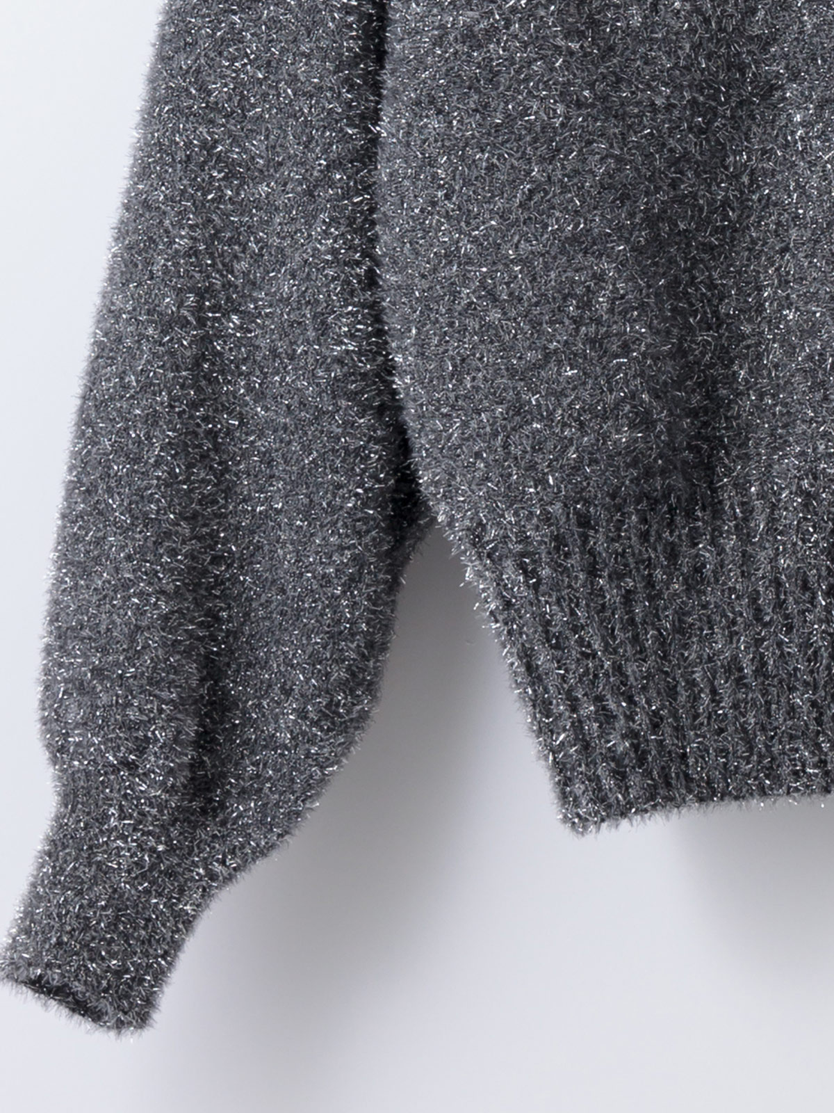 ラメミンクライクファー丸首ドルマンカーデ