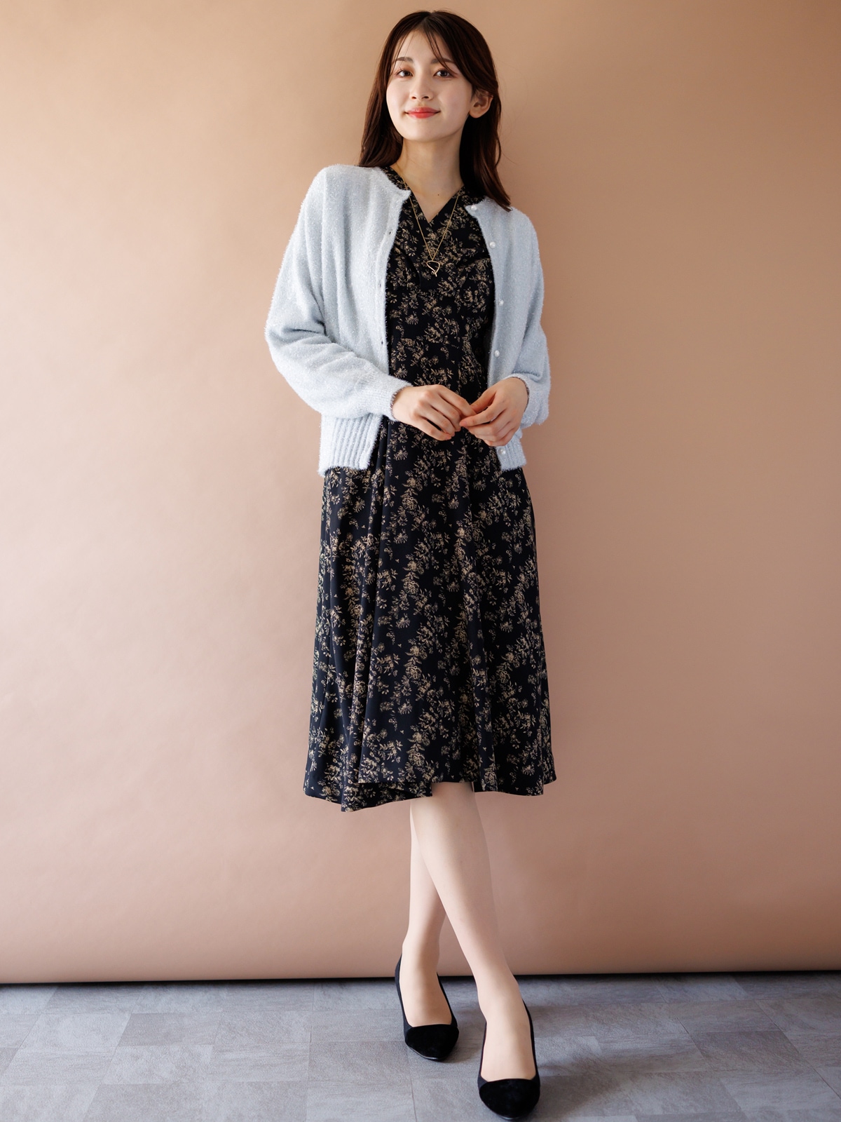 ラメミンクライクファー丸首ドルマンカーデ