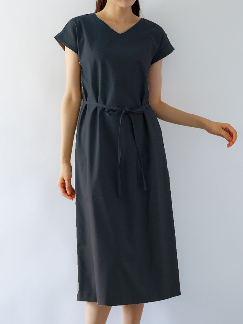 無地ﾌﾚﾝﾁｽﾘｰﾌﾞｽﾄﾚｰﾄﾜﾝﾋﾟｰｽ