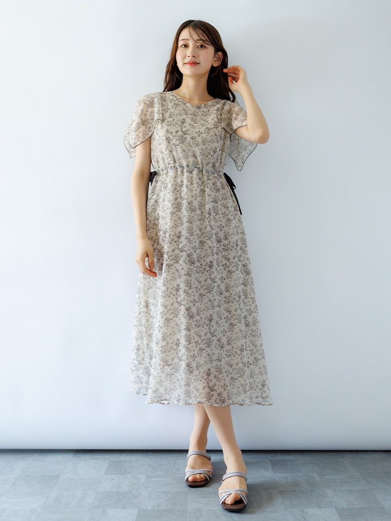 ハンカチスリーブプリントワンピース