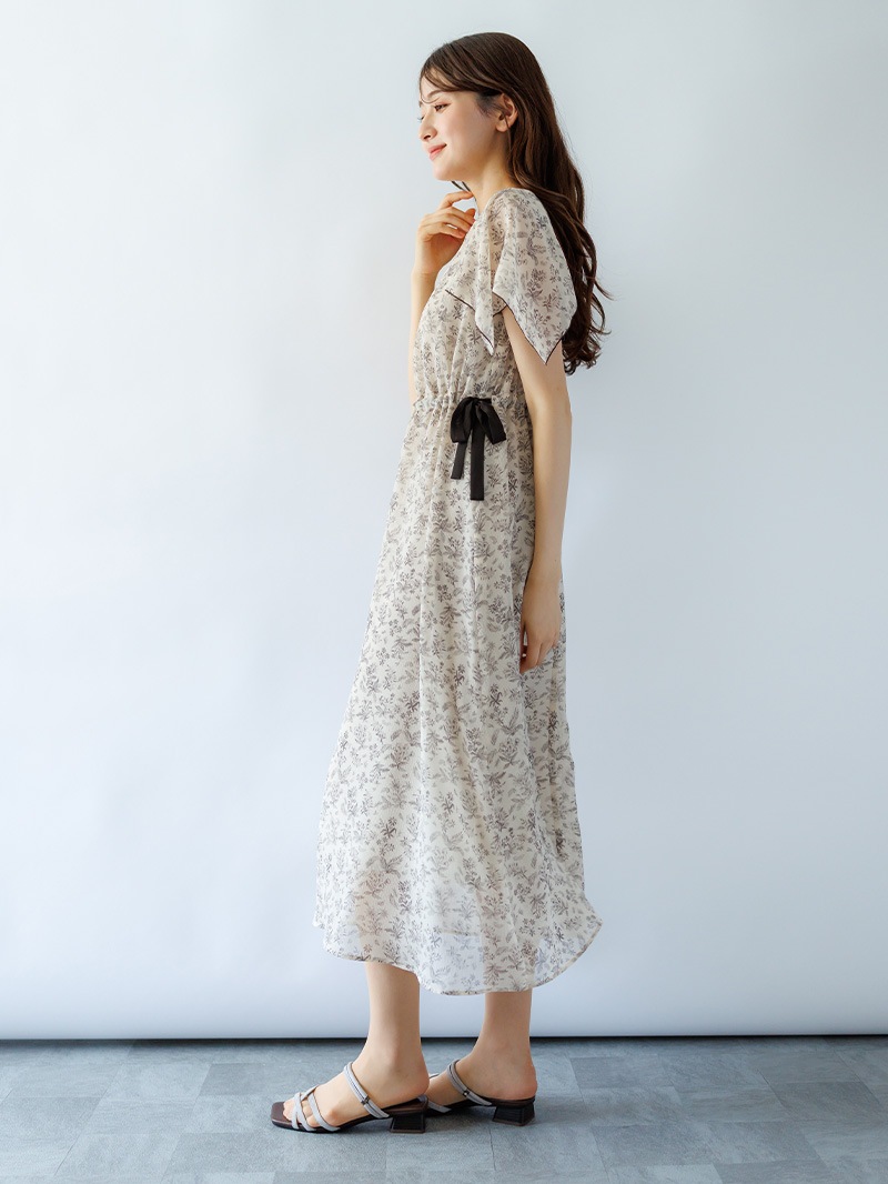 ハンカチスリーブプリントワンピース