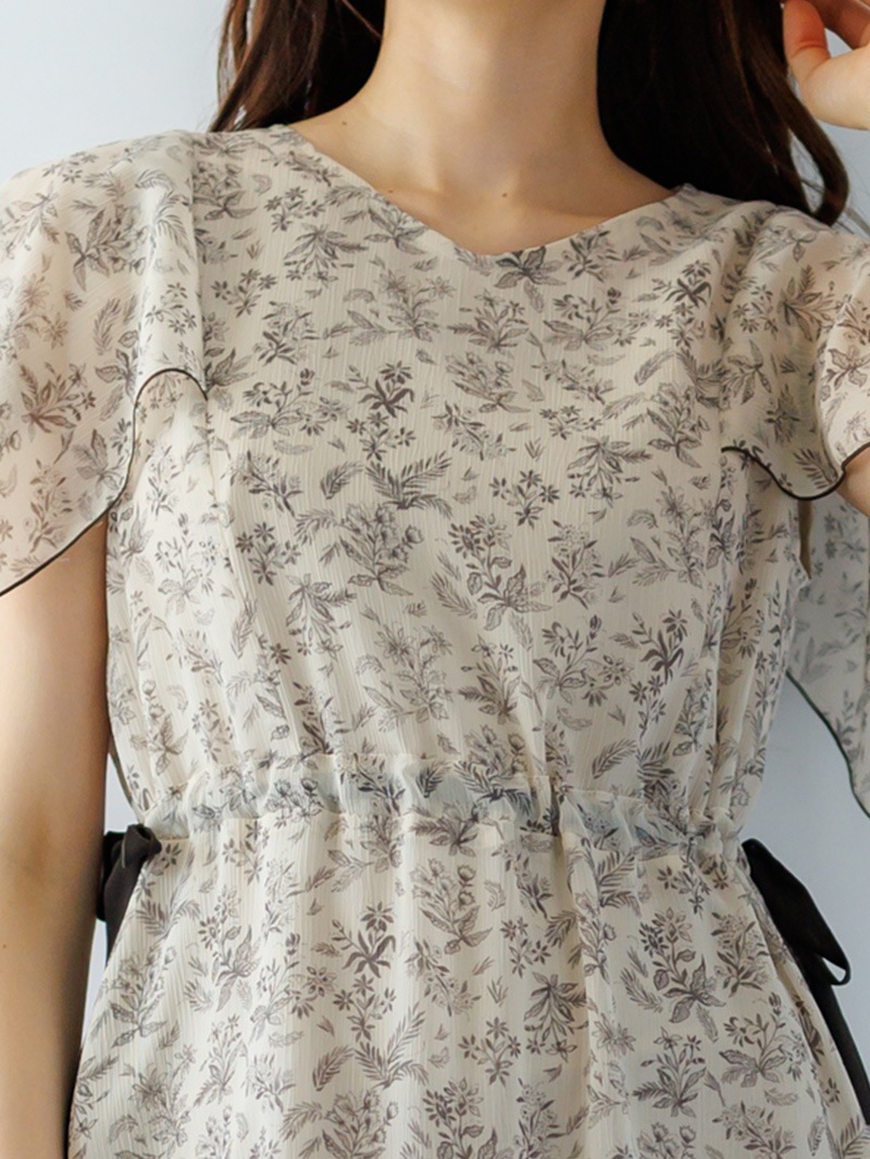 ハンカチスリーブプリントワンピース