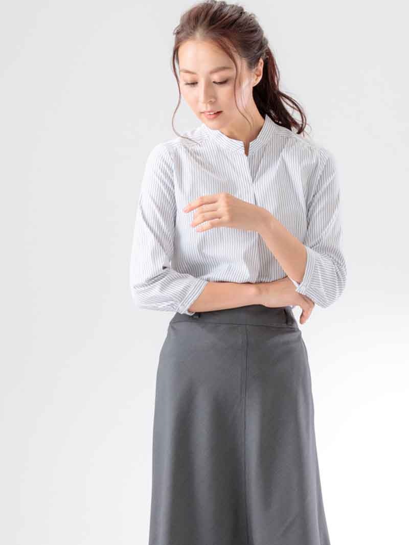 シャークスキンフレアースカート