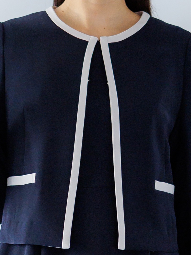 ｺﾝﾊﾟｸﾄﾀﾞﾌﾞﾙｻﾃﾝ ﾉｰｶﾗｰｼﾞｬｹｯﾄ＜秋コーデ＞