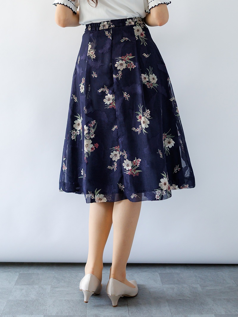 花柄L72タックフレアースカート