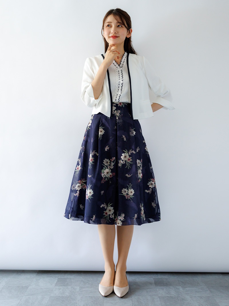 花柄L72タックフレアースカート