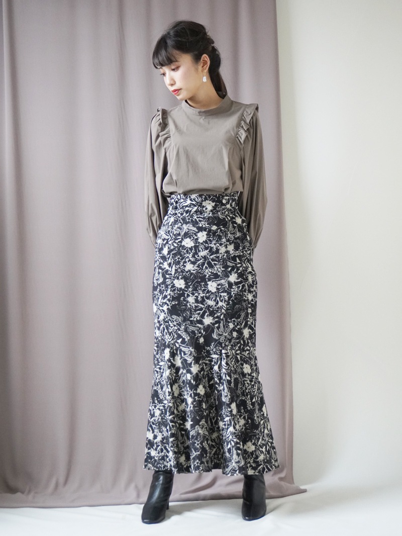 ボディシェルクールブロード衿付きビッグスリーブブラウス＜アウトレット均一価格＞