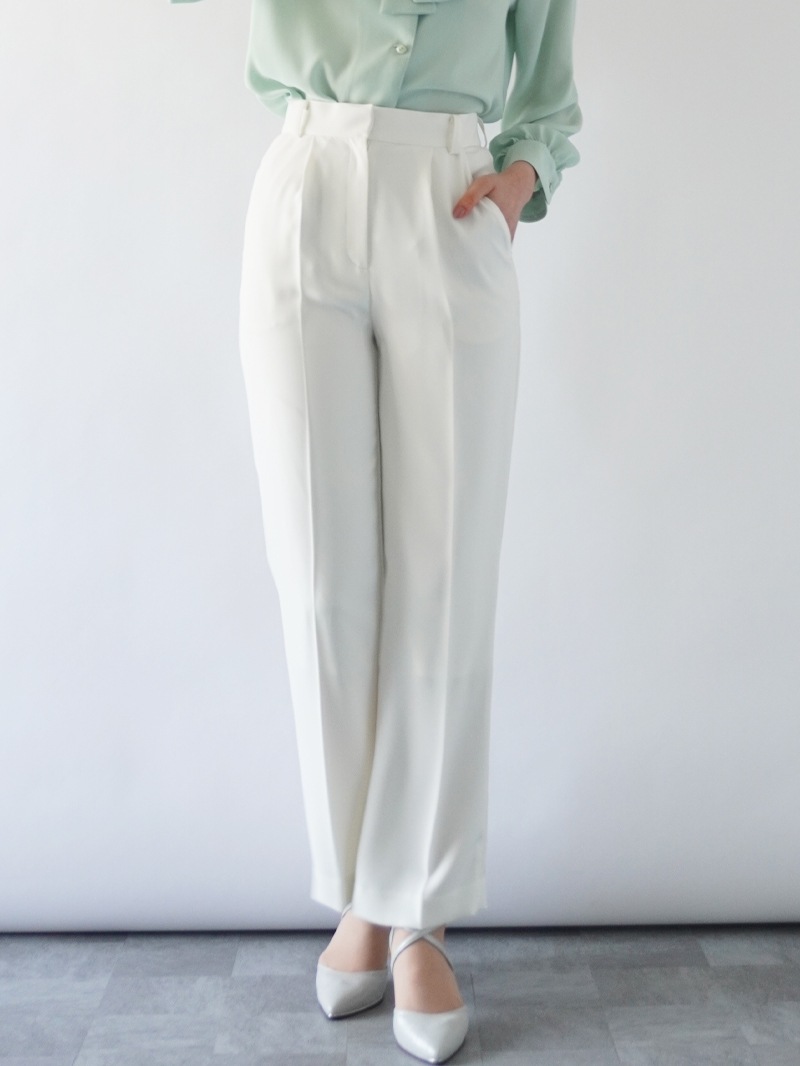 【再値下げ：20%→30%OFF】フレンチキスストレートパンツ