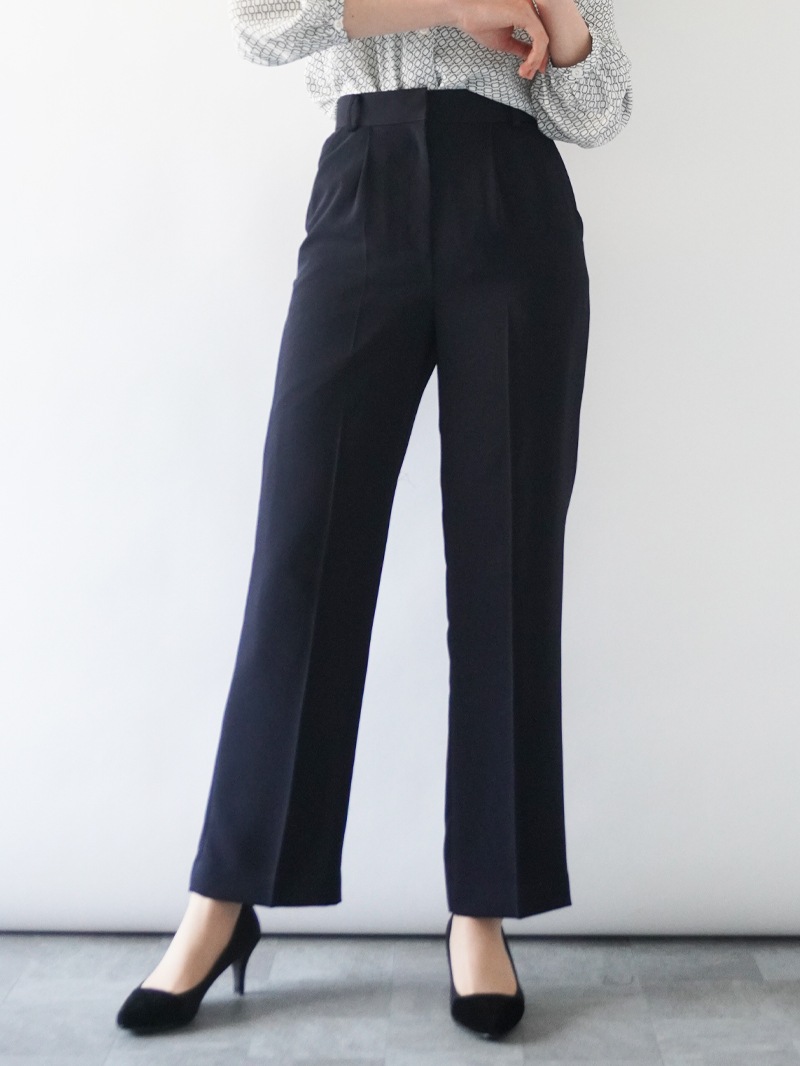 【再値下げ：20%→30%OFF】フレンチキスストレートパンツ