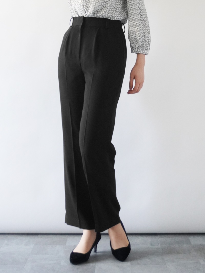 【再値下げ：20%→30%OFF】フレンチキスストレートパンツ