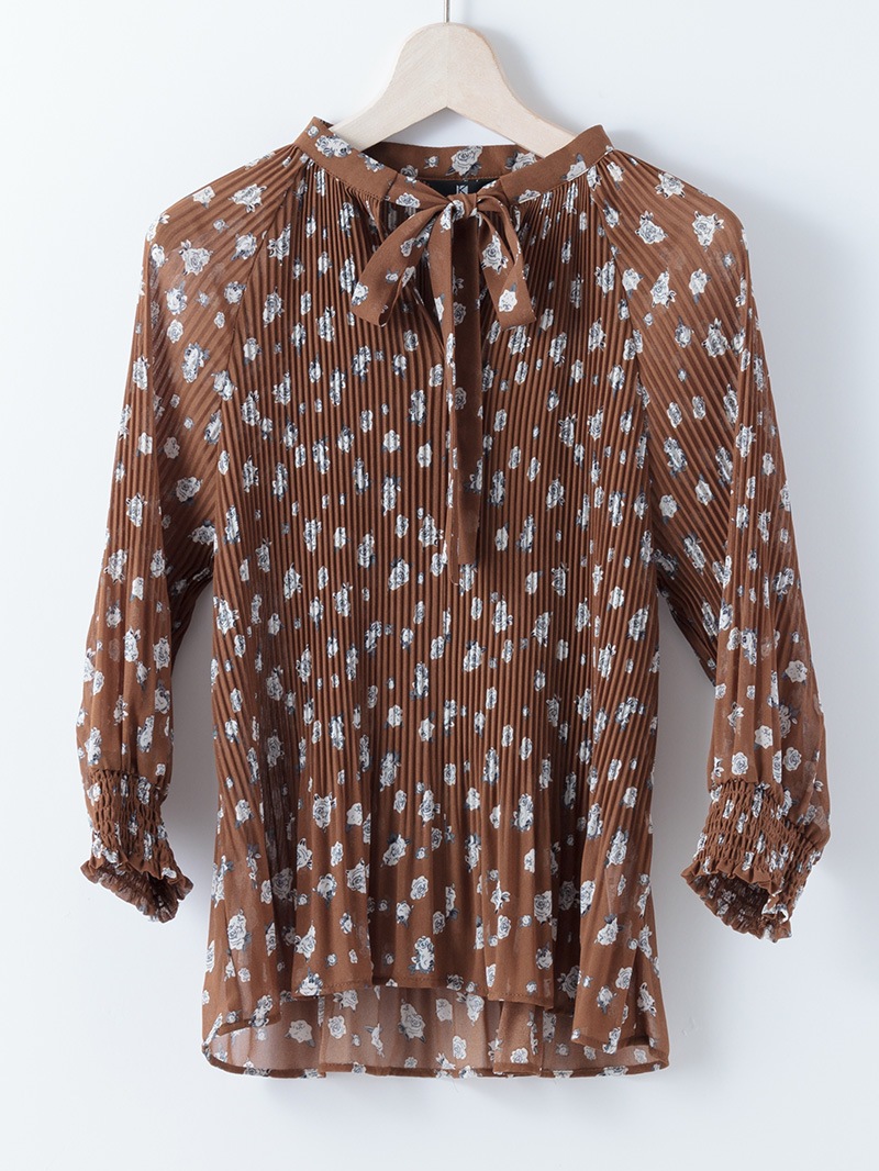 花柄プリント プリーツブラウス