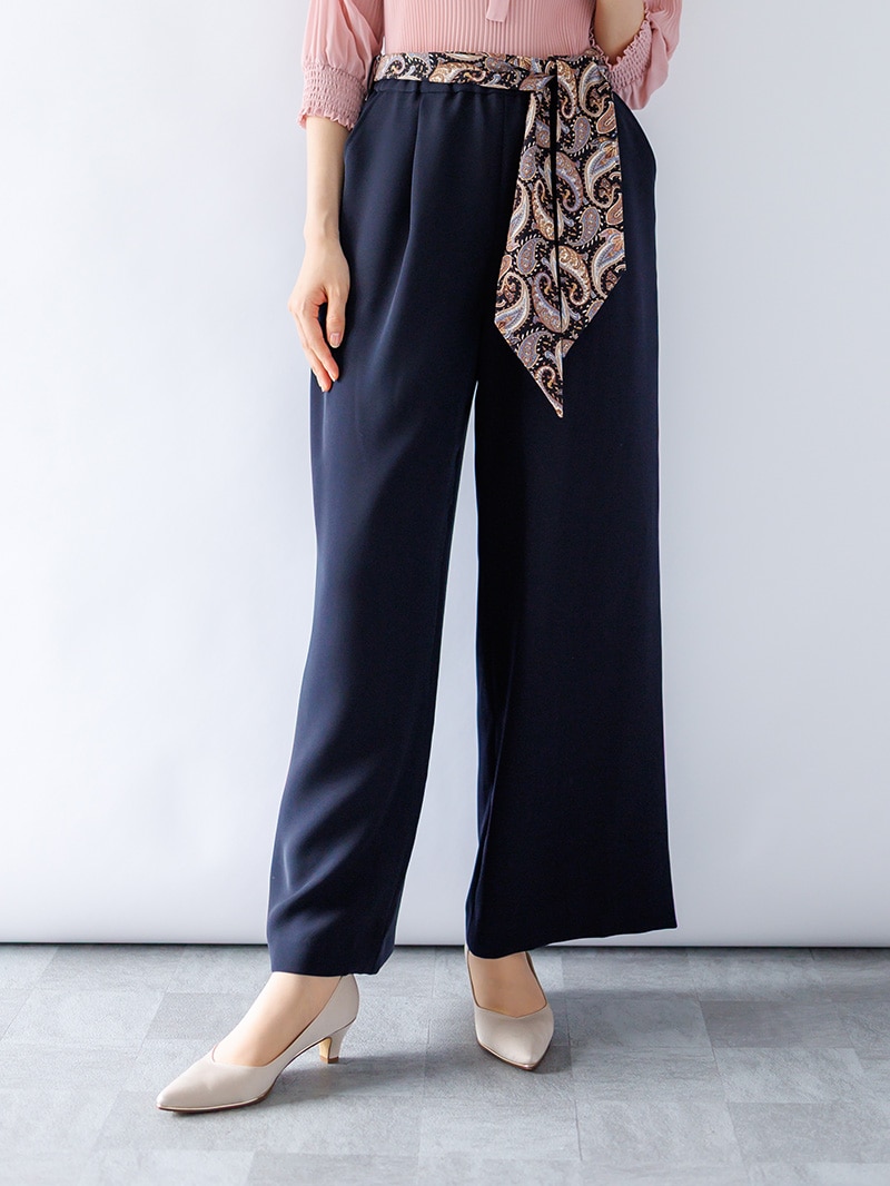 スカーフ付ストレッチ太身パンツ＜秋コーデ＞