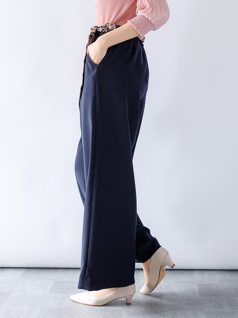 スカーフ付ストレッチ太身パンツ＜秋コーデ＞