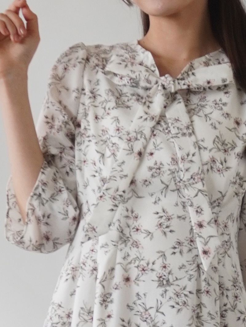 【20%OFF】プリントリボンタイ付ウエストタックワンピース
