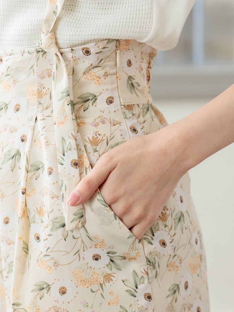 花柄プリントサスペンダー付ガウチョ