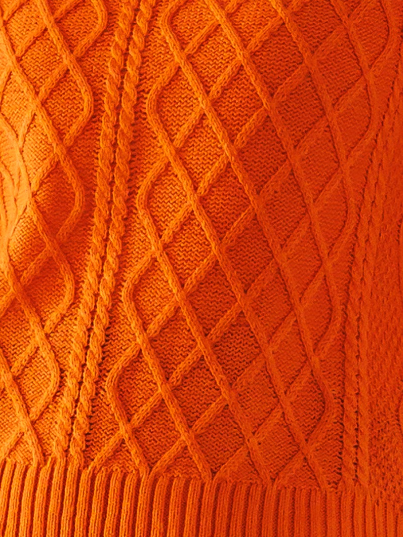 【30%OFF】ローゲージ ケーブル編みニット