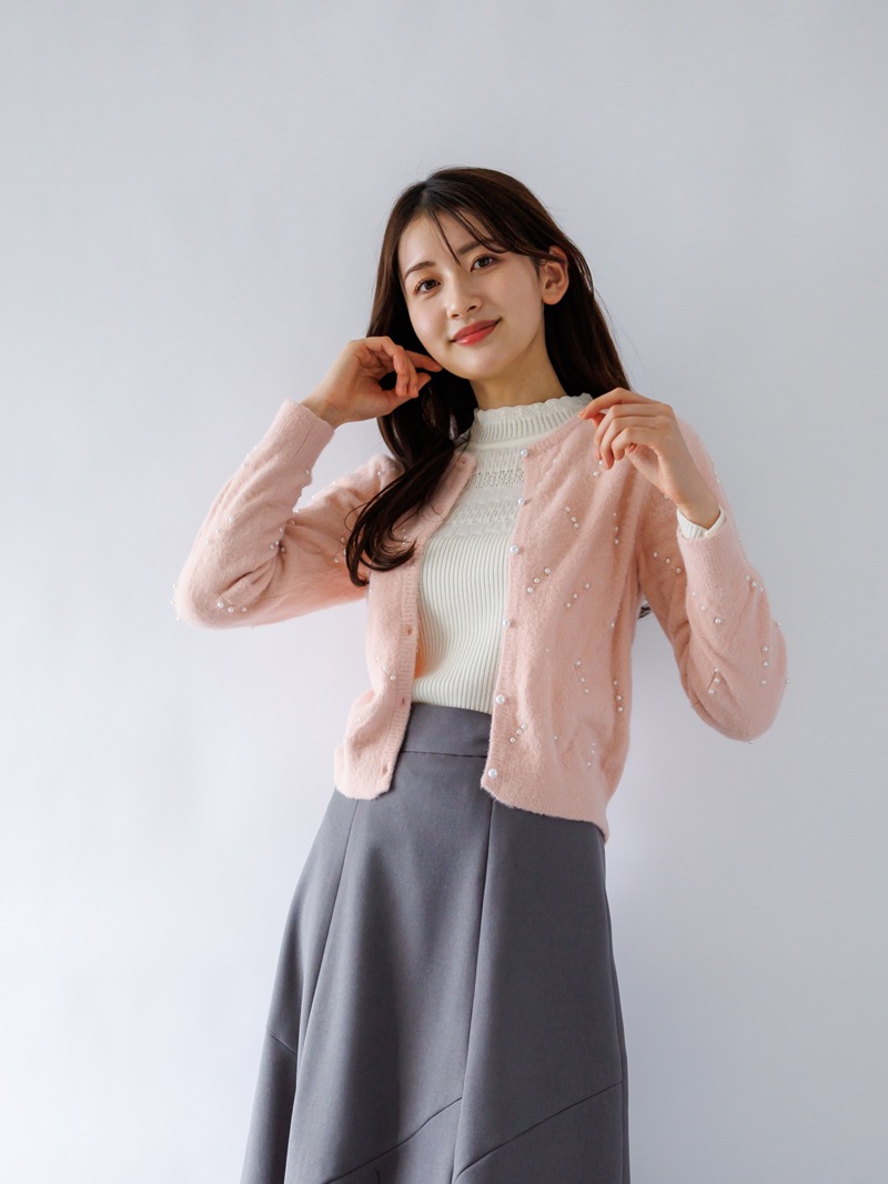 【60％OFF】ミンクライクファーパール×柄丸首カーディガン