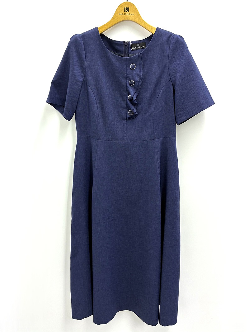 【20％OFF】デニムシャンブレー前フリルワンピース