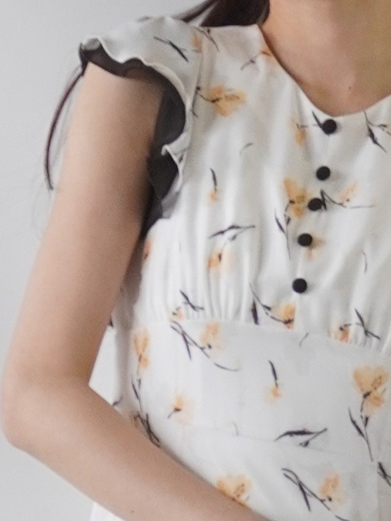 【20％OFF】花柄プリントフリル袖ワンピース