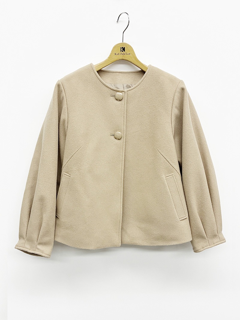 【30%OFF】ジャッカル ノーカラーショートコート