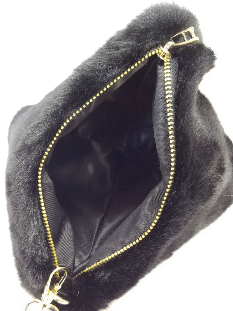 【50%OFF】ﾌｪｲｸﾌｧｰ三角ﾊﾞｯｸﾞ