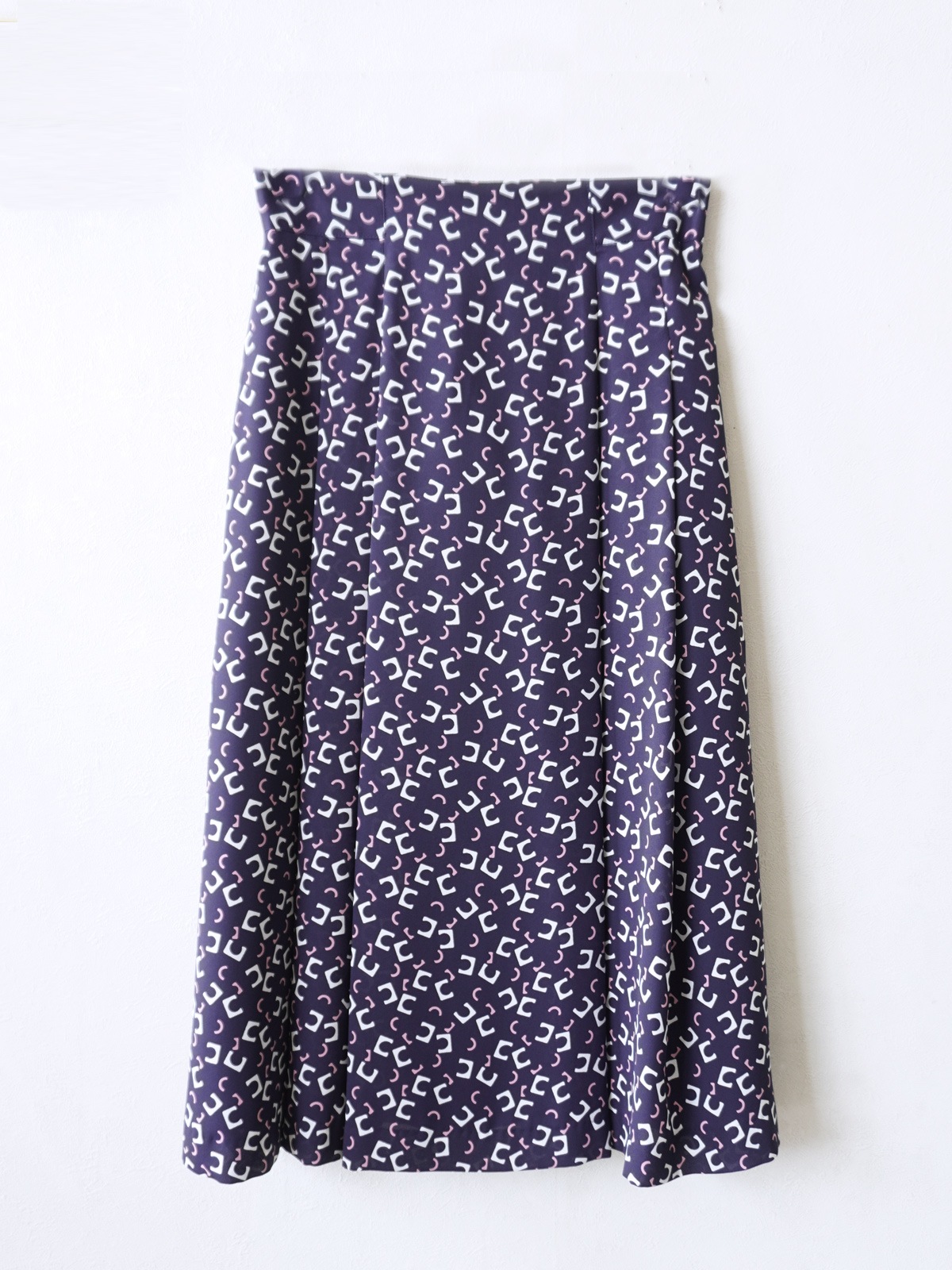 キカガクプリントタックスカート