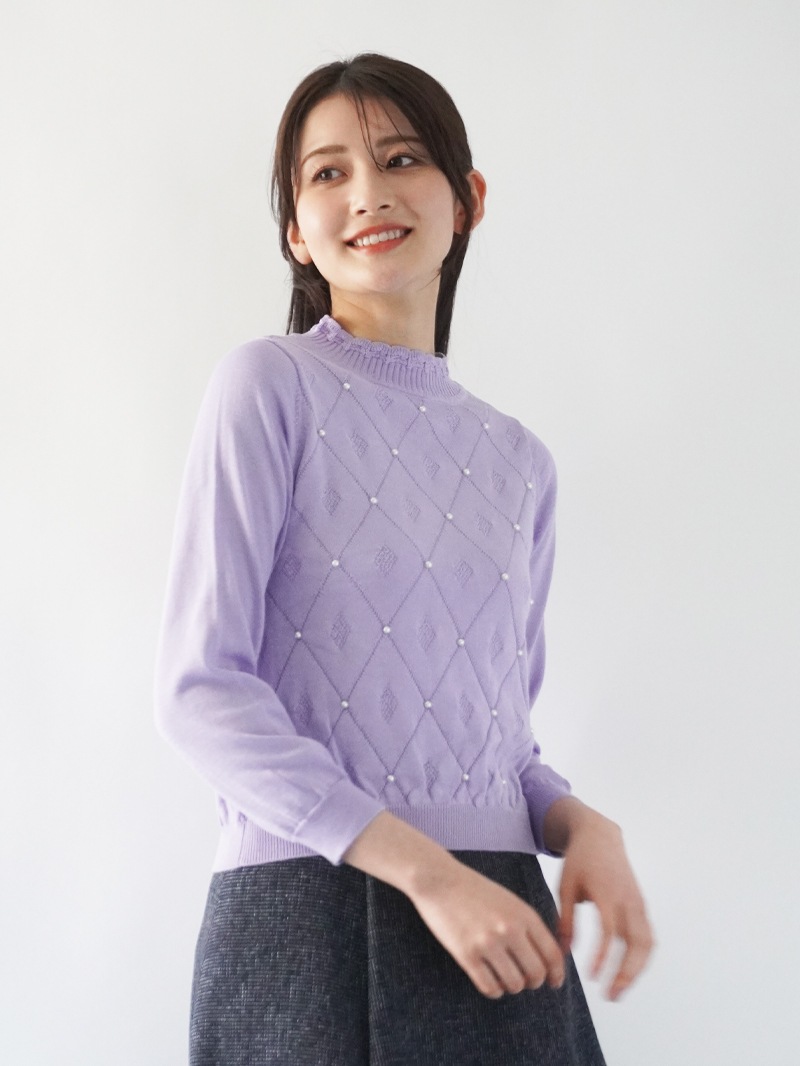 アーガイル柄×パールハイネックニット