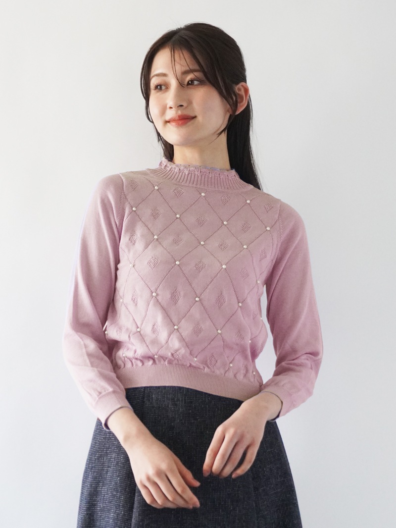 アーガイル柄×パールハイネックニット