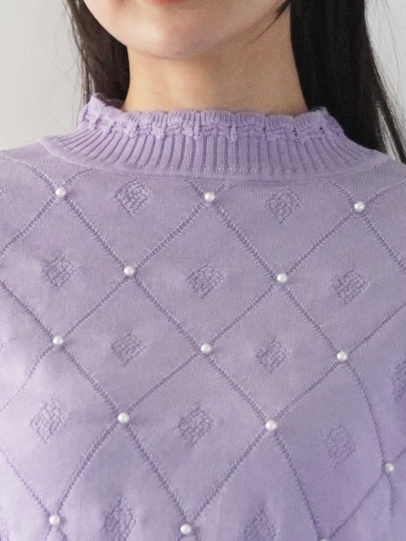アーガイル柄×パールハイネックニット