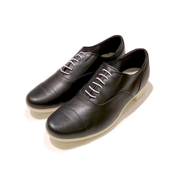 ショセ TRAVEL SHOES キャップトゥ ブラック×ホワイト
