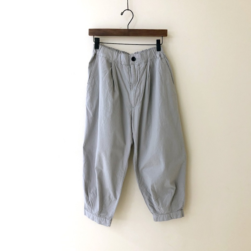 ティグルブロカンテ コードストライプ サムライパンツ unisex Top Gray