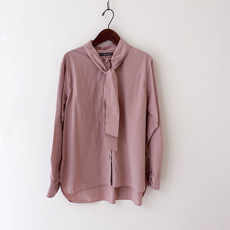 ティグルブロカンテ ブロード モヤージュタイブラウス