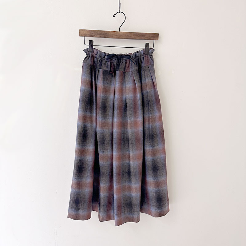 ティグルブロカンテ オンブレCKウール フィセルロングスカート Brown