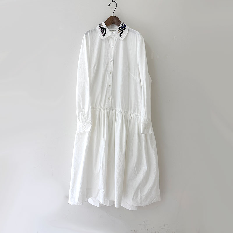 ティグルブロカンテ flower snake刺繍 バルーンシャツワンピース White