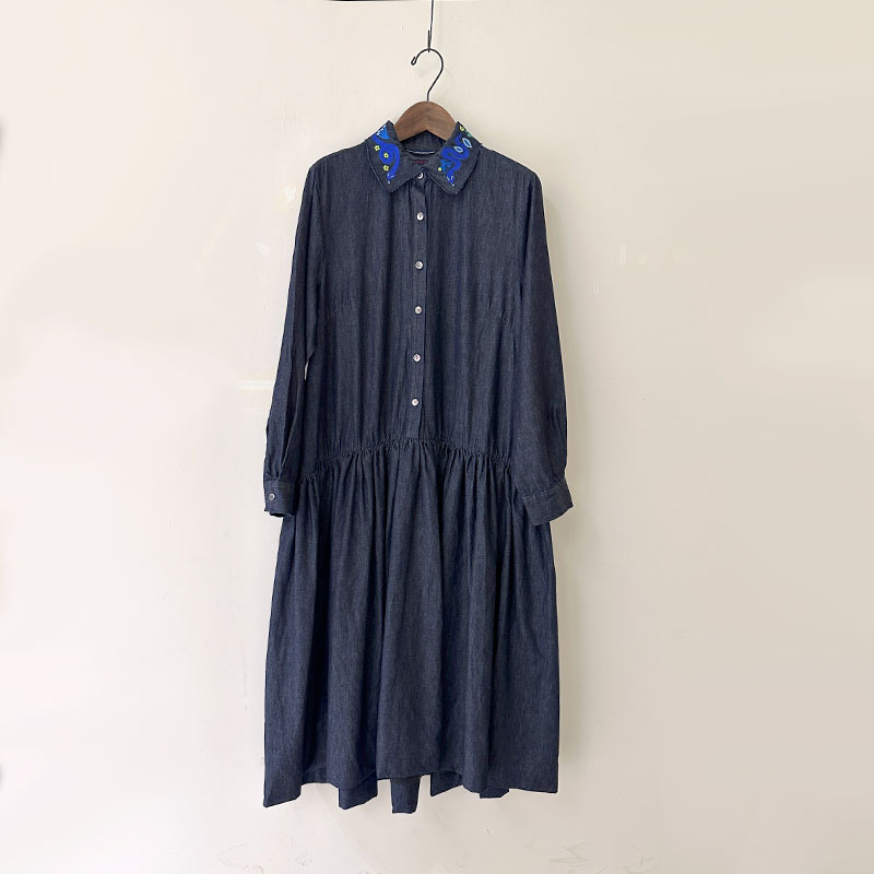 ティグルブロカンテ flower snake刺繍 バルーンシャツワンピース Indigo